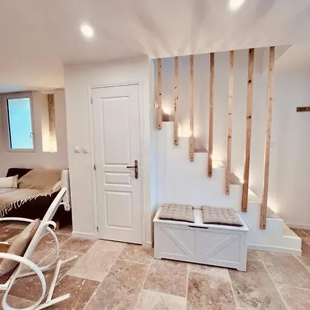 Maison Hébergement de vacances Aveny